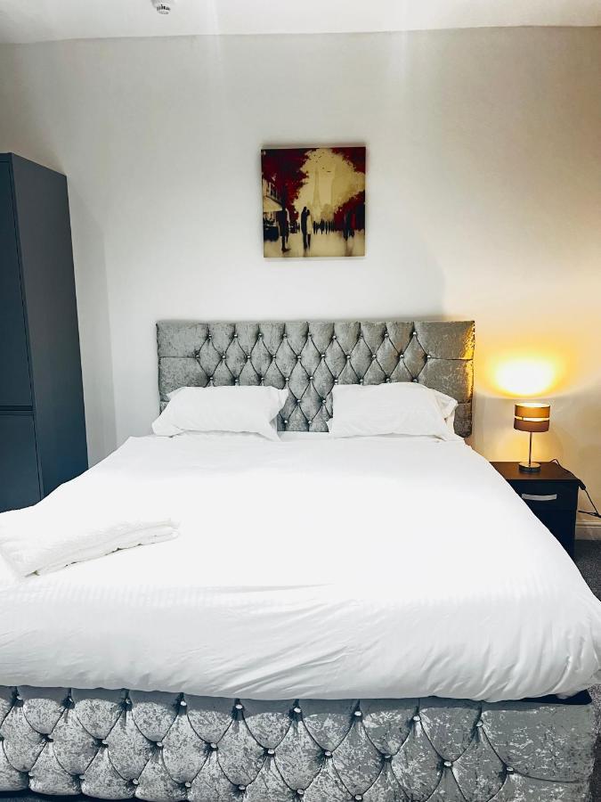 The Pleasant House Apartment Манчестър Екстериор снимка