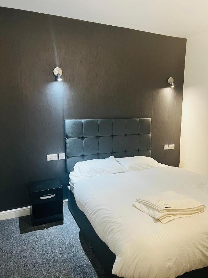 The Pleasant House Apartment Манчестър Екстериор снимка