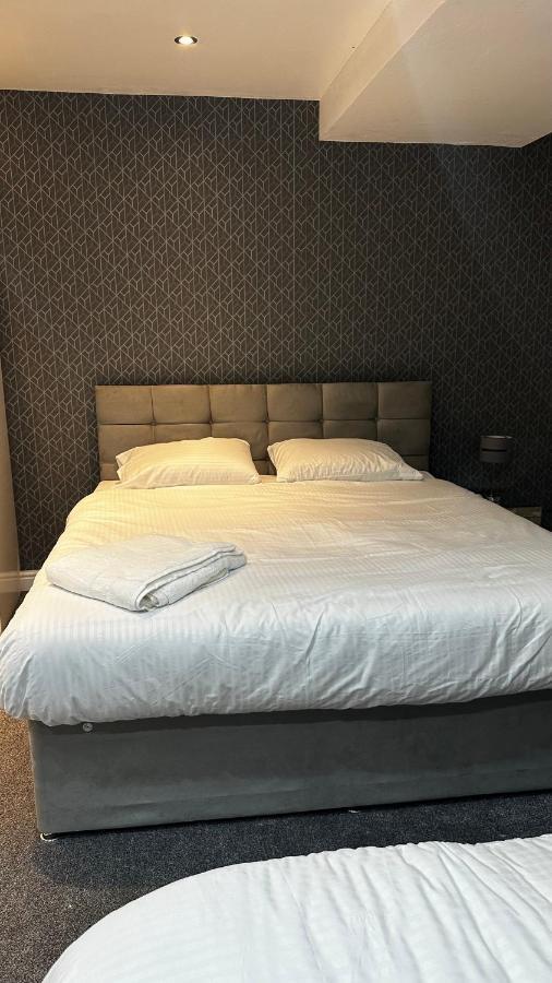 The Pleasant House Apartment Манчестър Екстериор снимка