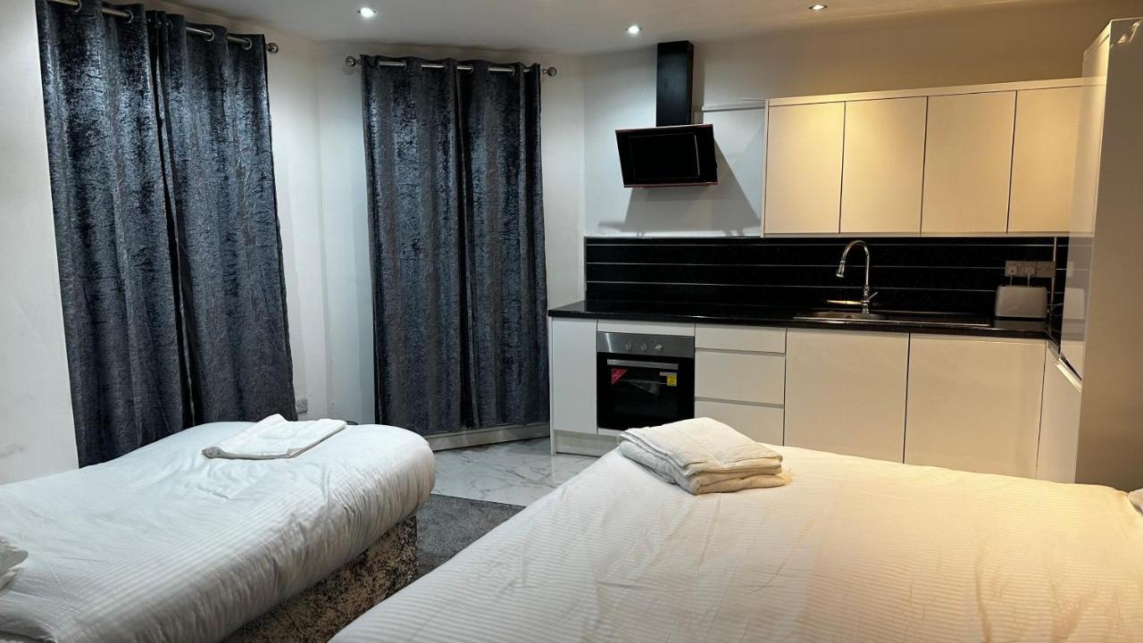 The Pleasant House Apartment Манчестър Екстериор снимка